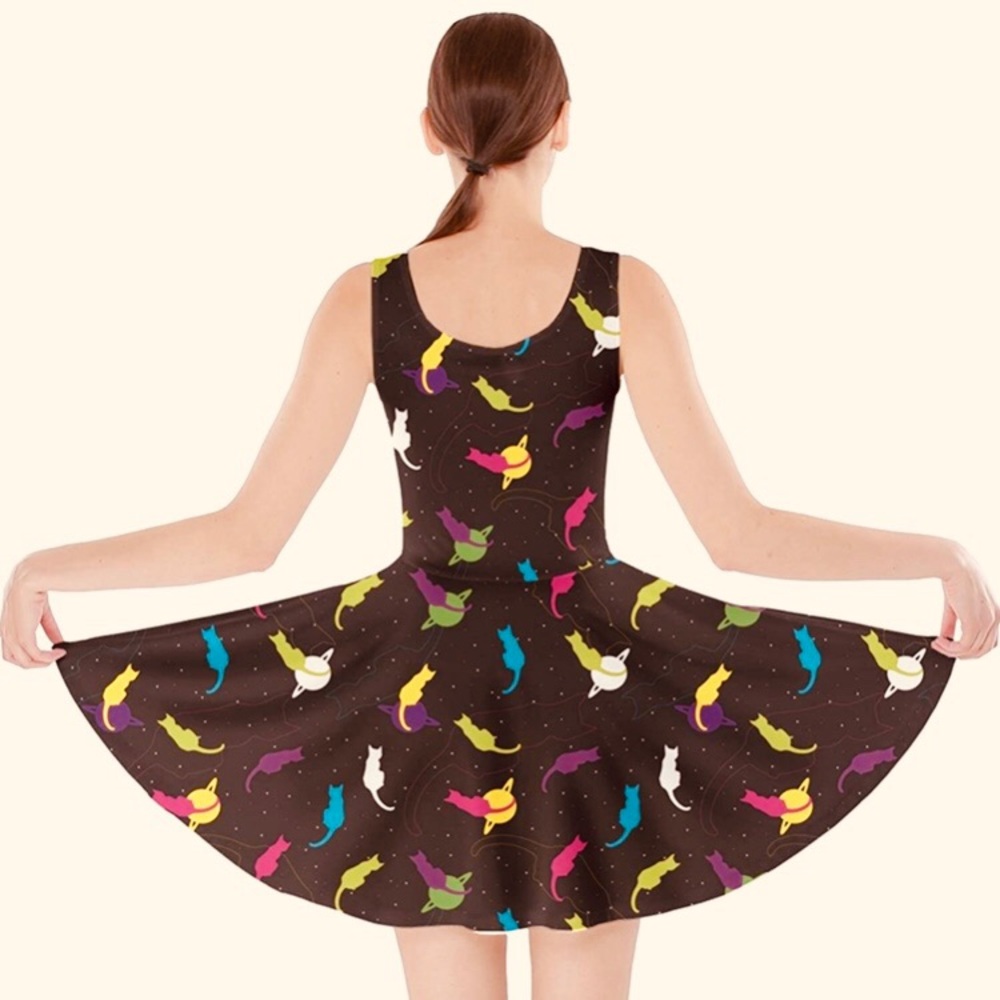 Stretchy Sleeveless Cat Dress - Picture 2 of 3